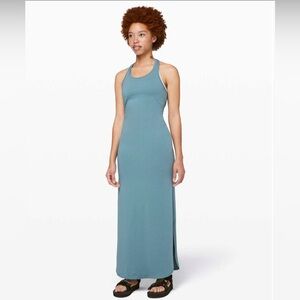 Lululemon Restore and Revitalized Dress Women’s size 4 VEUC